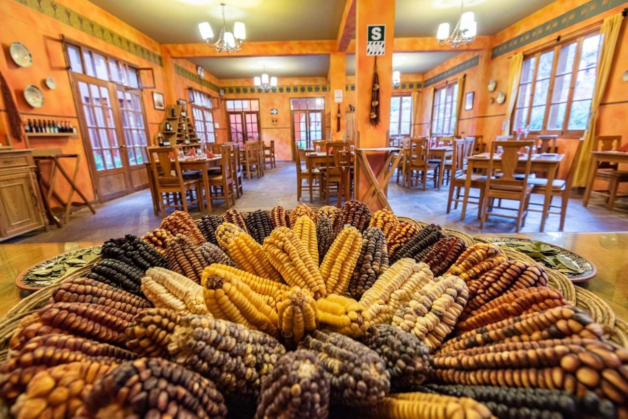 Hotel Pakaritampu Олантаятамбо Екстериор снимка
