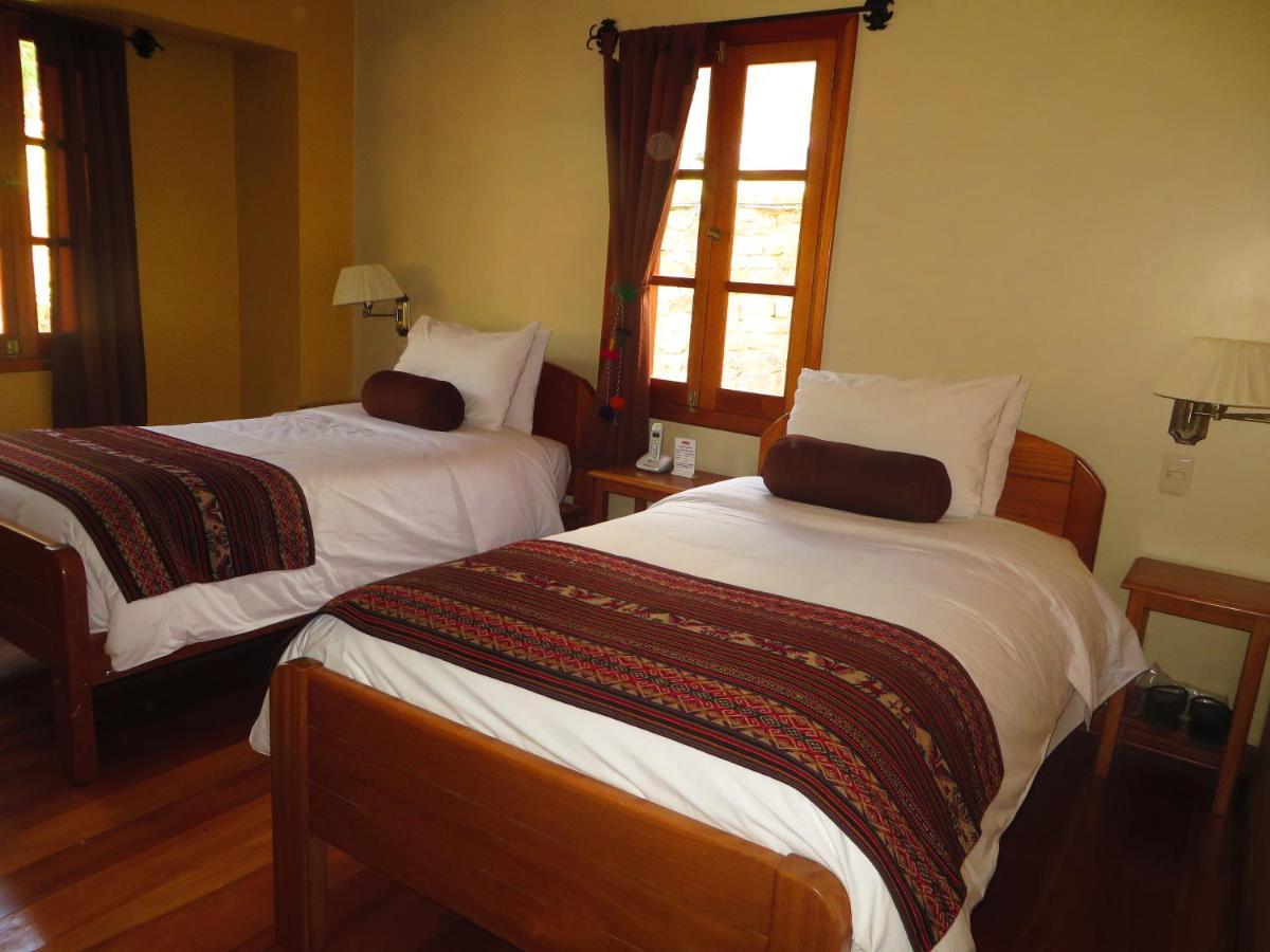 Hotel Pakaritampu Олантаятамбо Екстериор снимка